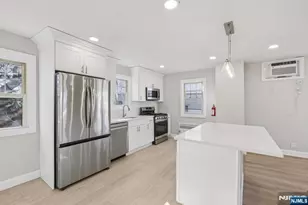 72 Washington Ave, Elmwood Park, NJ 07407 - Photo 9