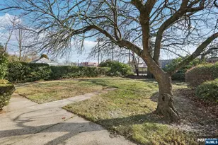 72 Washington Ave, Elmwood Park, NJ 07407 - Photo 31