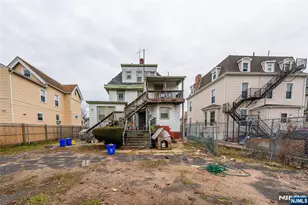 70 N Essex Ave, Orange, NJ 07050 - Photo 17