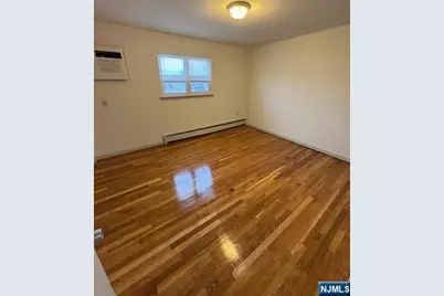 115 Gaston Avenue 2 #2, Garfield, NJ 07026 - Photo 7