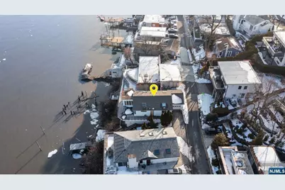 27 Shore Road, Edgewater, NJ 07020 - Photo 45