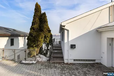 27 Shore Road, Edgewater, NJ 07020 - Photo 39