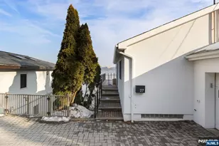 27 Shore Rd, Edgewater, NJ 07020 - Photo 39