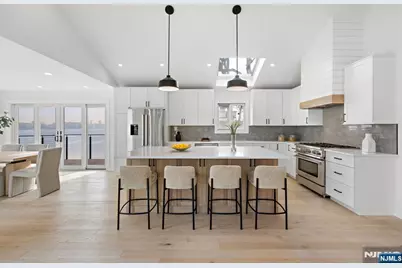 27 Shore Road, Edgewater, NJ 07020 - Photo 5