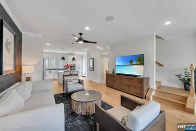 7 Ambrosia Court 107 #107, Livingston, NJ 07039 - Photo 15
