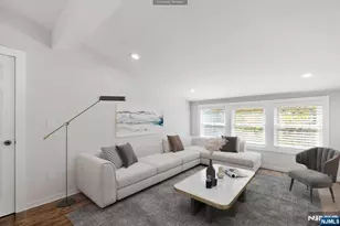 137 Cedar Ave, Hawthorne, NJ 07506 - Photo 7