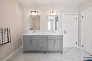 137 Cedar Ave, Hawthorne, NJ 07506 - Photo 9