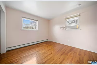 601 Oakwood Drive, Northvale, NJ 07647 - Photo 13