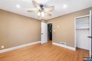 55 Garwood Ct, Garfield, NJ 07026 - Photo 15