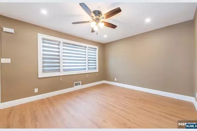 55 Garwood Court, Garfield, NJ 07026 - Photo 9