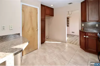 16-30 Saddle River Road, Fair Lawn, NJ 07410 - Photo 5