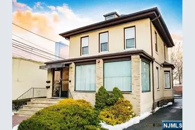 1646 Center Avenue 2 #2, Fort Lee, NJ 07024 - Photo 1