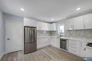 17 Mission St, Montclair, NJ 07042 - Photo 3