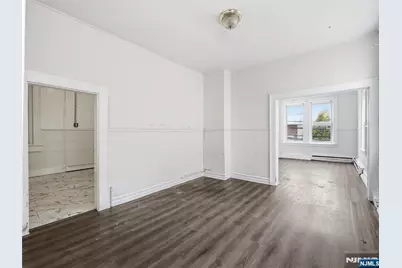 302 Belmont Avenue, Belleville, NJ 07109 - Photo 27