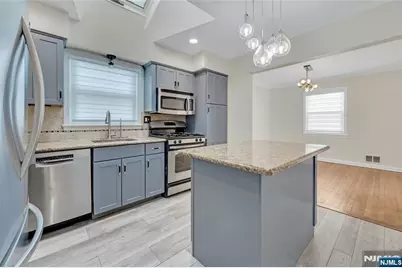 155 Prospect Avenue, Woodcliff Lake, NJ 07677 - Photo 9