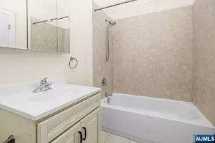 10 Madison 204, Cresskill, NJ 07626 - Photo 9