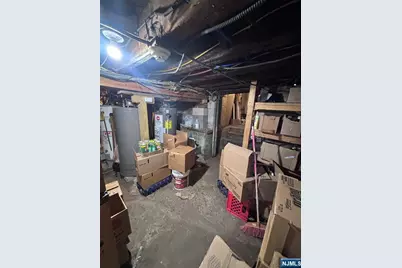 365 10th Avenue, Paterson, NJ 07514 - Photo 17