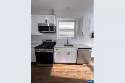 196 Malvern Street 3 #3, Newark, NJ 07105 - Photo 3