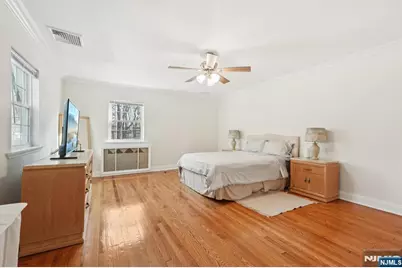 1486 Windsor Road, Teaneck Township, NJ 07666 - Photo 15