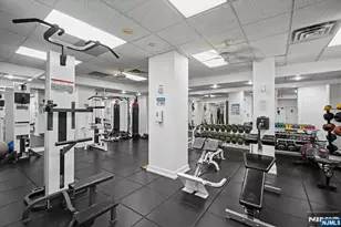 2100 Linwood Ave 12B, Fort Lee, NJ 07024 - Photo 23