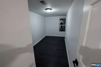 182 Summer Avenue, Newark, NJ 07104 - Photo 15