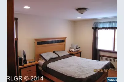 298 Luddington Avenue 2nd Floor #2nd Floor, Clifton, NJ 07011 - Photo 5