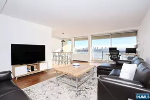 4 Horizon Road 1027, Fort Lee, NJ 07024 - Photo 7