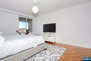 4 Horizon Road 1027, Fort Lee, NJ 07024 - Photo 21