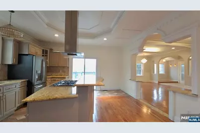 234 Holmes Street, Belleville, NJ 07109 - Photo 19