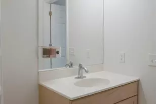 113 Cory Ln 113, Elmwood Park, NJ 07407 - Photo 11