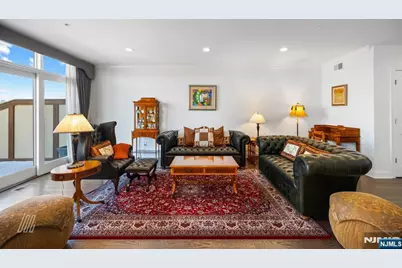 29 Victoria Place, Fort Lee, NJ 07024 - Photo 25