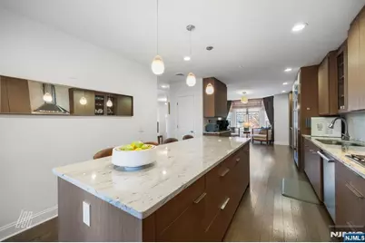 29 Victoria Place, Fort Lee, NJ 07024 - Photo 13