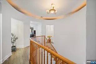 29 Victoria Pl, Fort Lee, NJ 07024 - Photo 29