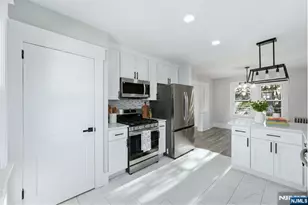 4 Cooper St, Dover, NJ 07801 - Photo 9