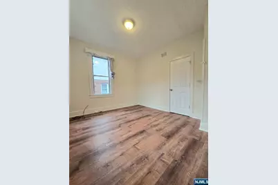218 8th Street, Fairview, NJ 07022 - Photo 7