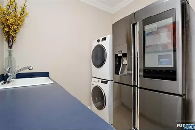 3 London Court, Woodcliff Lake, NJ 07677 - Photo 17