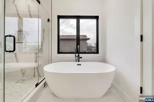 2220 Mackay Ave A, Fort Lee, NJ 07024 - Photo 27