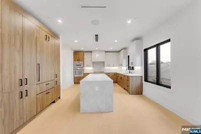 2220 Mackay Avenue A #A, Fort Lee, NJ 07024 - Photo 9