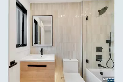 2220 Mackay Avenue A #A, Fort Lee, NJ 07024 - Photo 17