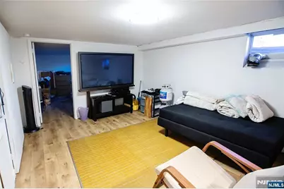 117 Monroe Avenue, River Edge, NJ 07661 - Photo 17