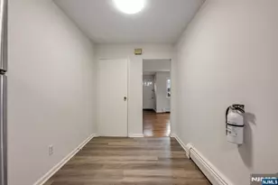 121 Regency Park, Ramsey, NJ 07446 - Photo 7