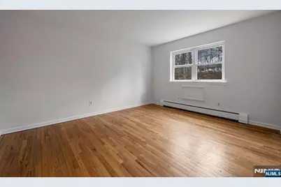 121 Regency Park, Ramsey, NJ 07446 - Photo 11