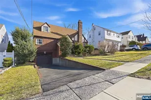 597 Penn Ave, Teaneck Township, NJ 07666 - Photo 3