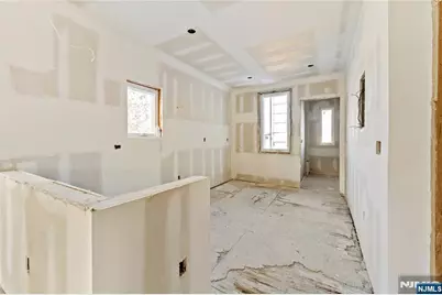 330 69th Street, Guttenberg, NJ 07093 - Photo 5