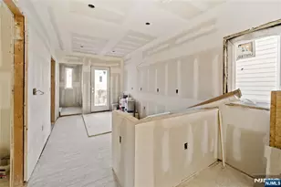 330 69th St, Guttenberg, NJ 07093 - Photo 15