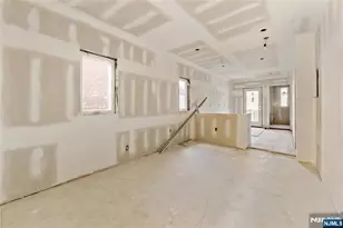 330 69th St, Guttenberg, NJ 07093 - Photo 9