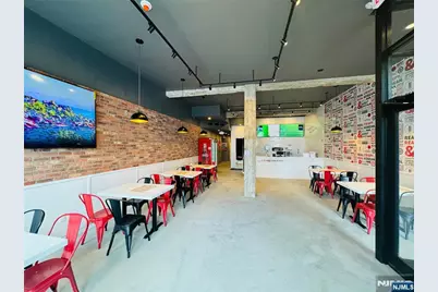 350 Bloomfield, Caldwell, NJ 07006 - Photo 5