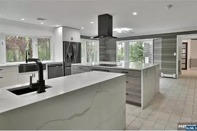 3-5 Red Rock Trail, Saddle River, NJ 07458 - Photo 13