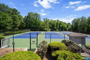 12 Sandburg Ct, Mahwah, NJ 07430 - Photo 31