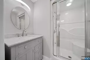 12 Sandburg Ct, Mahwah, NJ 07430 - Photo 19